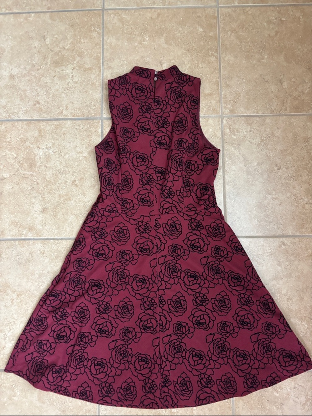 Lauren Conrad Sleeveless Rose-Print Burgundy Fit & Flare Dress - Picture 2 of 2